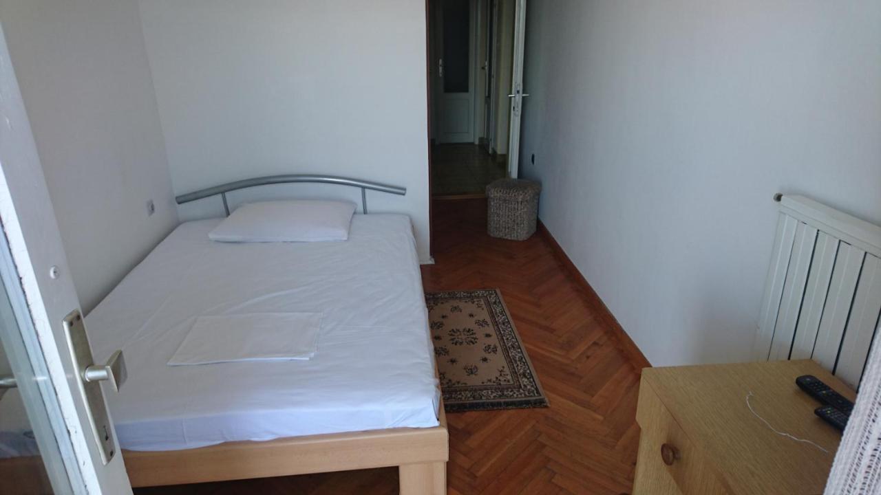드라말리 Restoran Sirena B&B 외부 사진